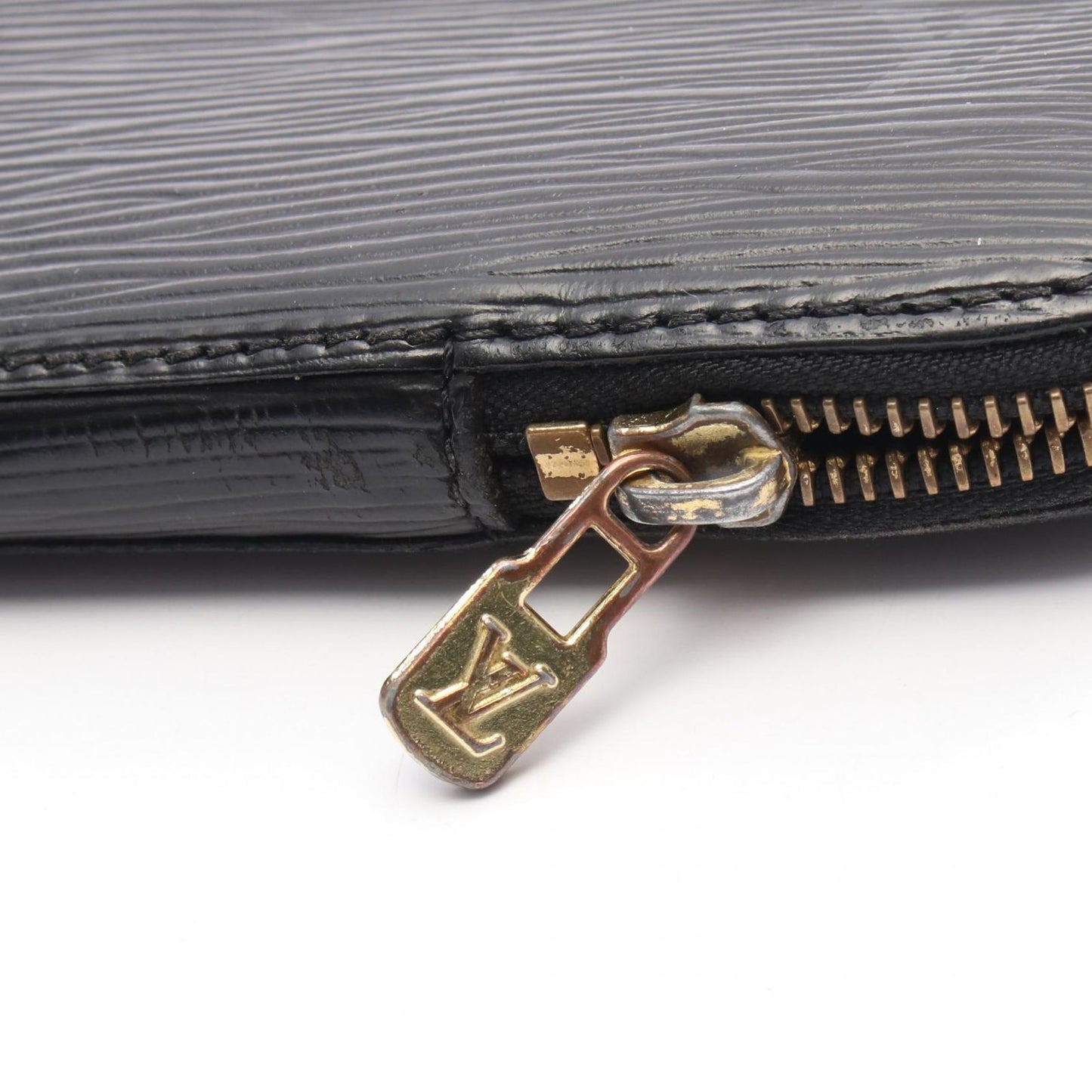 Louis Vuitton Poche Document Epi Noir Clutch Bag - Timeless Elegance