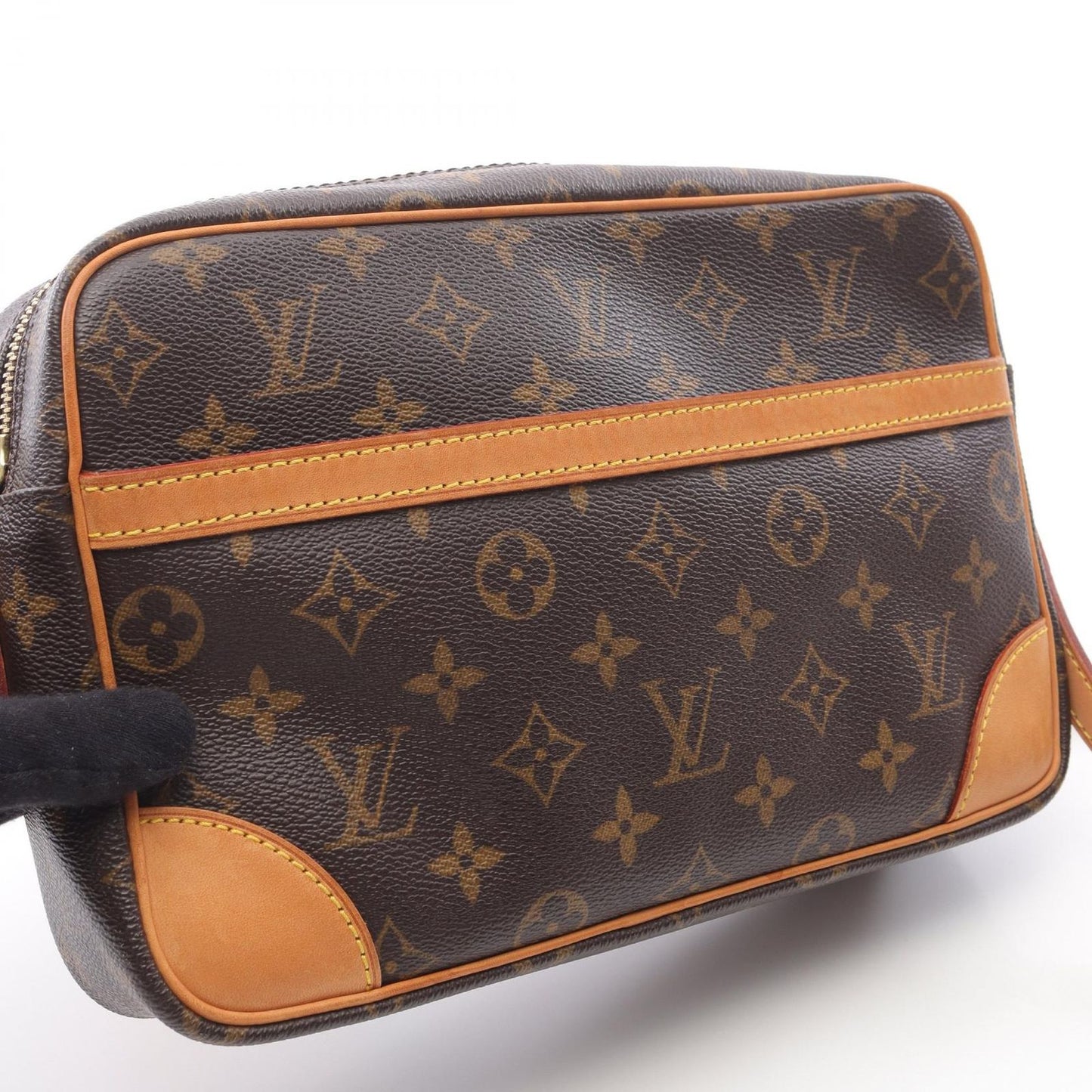 Louis Vuitton Monogram Troca 27 Shoulder Bag - Timeless Elegance