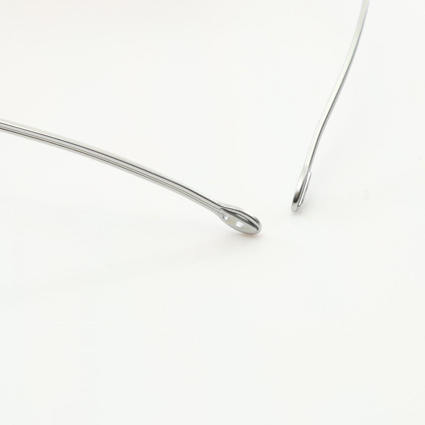 DIESEL White & Purple Sunglasses - Timeless Elegance