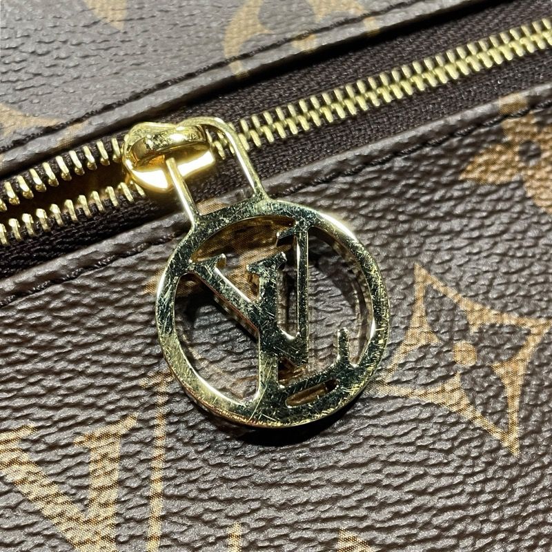 Louis Vuitton Loop M81098 Monogram Brown Handbag - Exquisite Craftsmanship