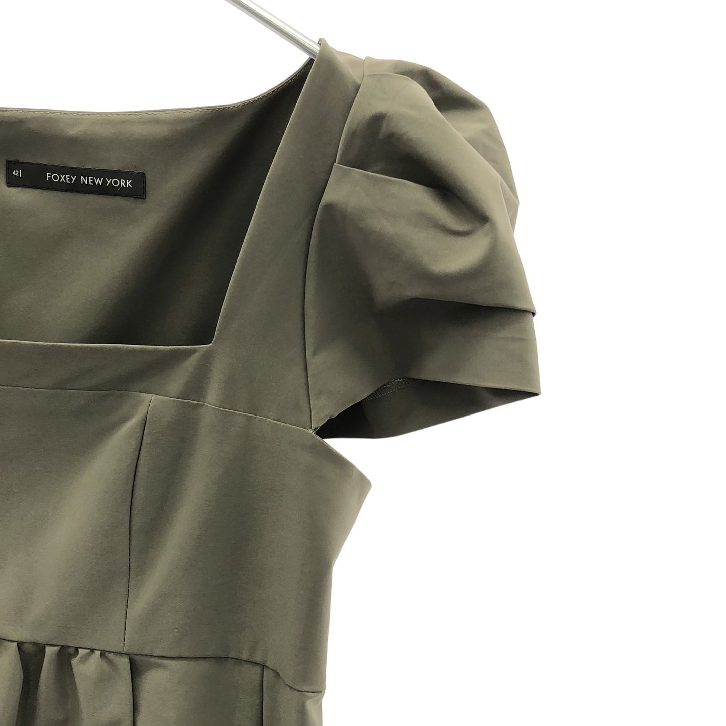 FOXEY NEW YORK Sleeveless Dress in Elegant Khaki