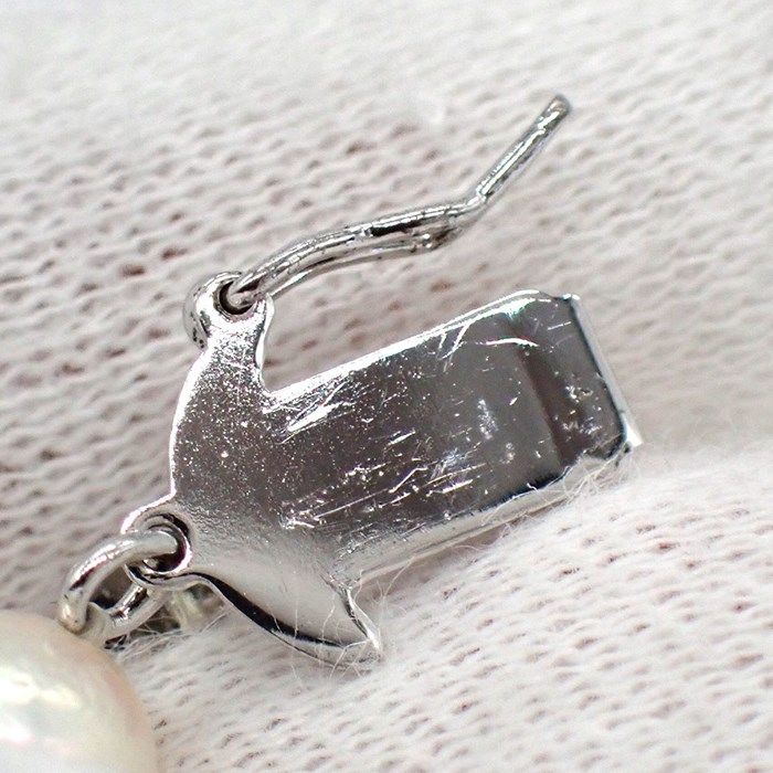 TASAKI Akoya Pearl Necklace & Earring Set - Exquisite Craftsmanship