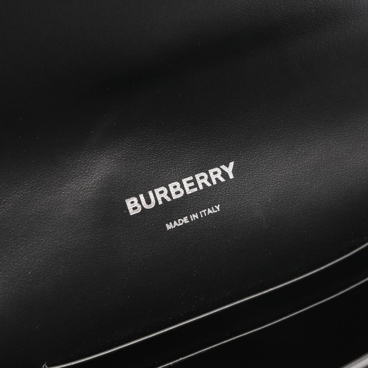 BURBERRY TB Shoulder Bag in Black Leather - Timeless Elegance