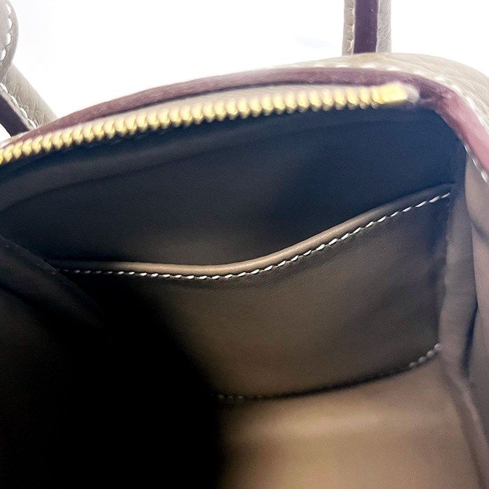 HERMES Lindy Mini Shoulder Bag in Etoupe with Gold Hardware - 2024