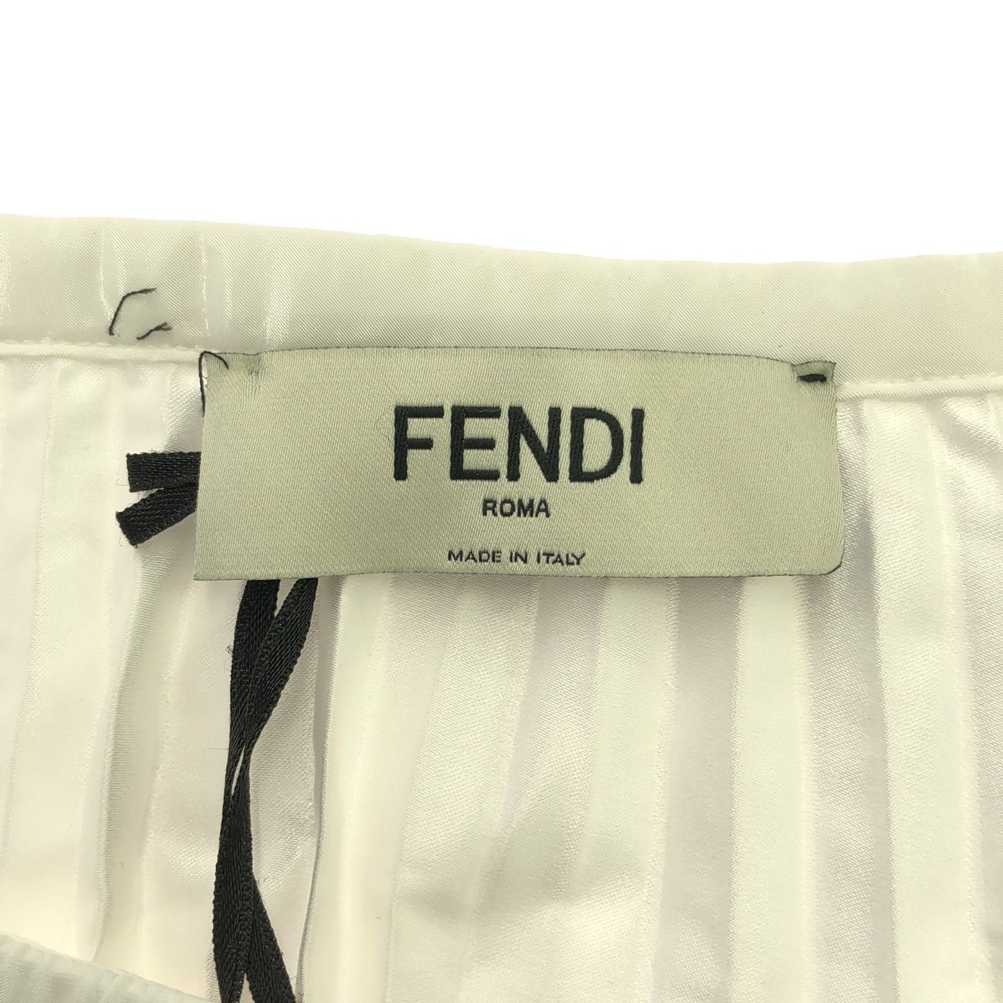FENDI White Polyester Skirt - Elegant Design, Size EU 42