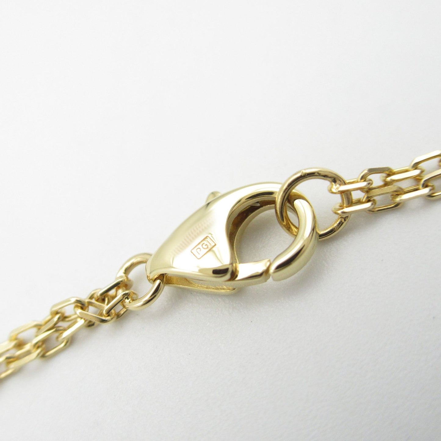 CARTIER Love Circle Necklace in 18K Yellow Gold with Diamonds
