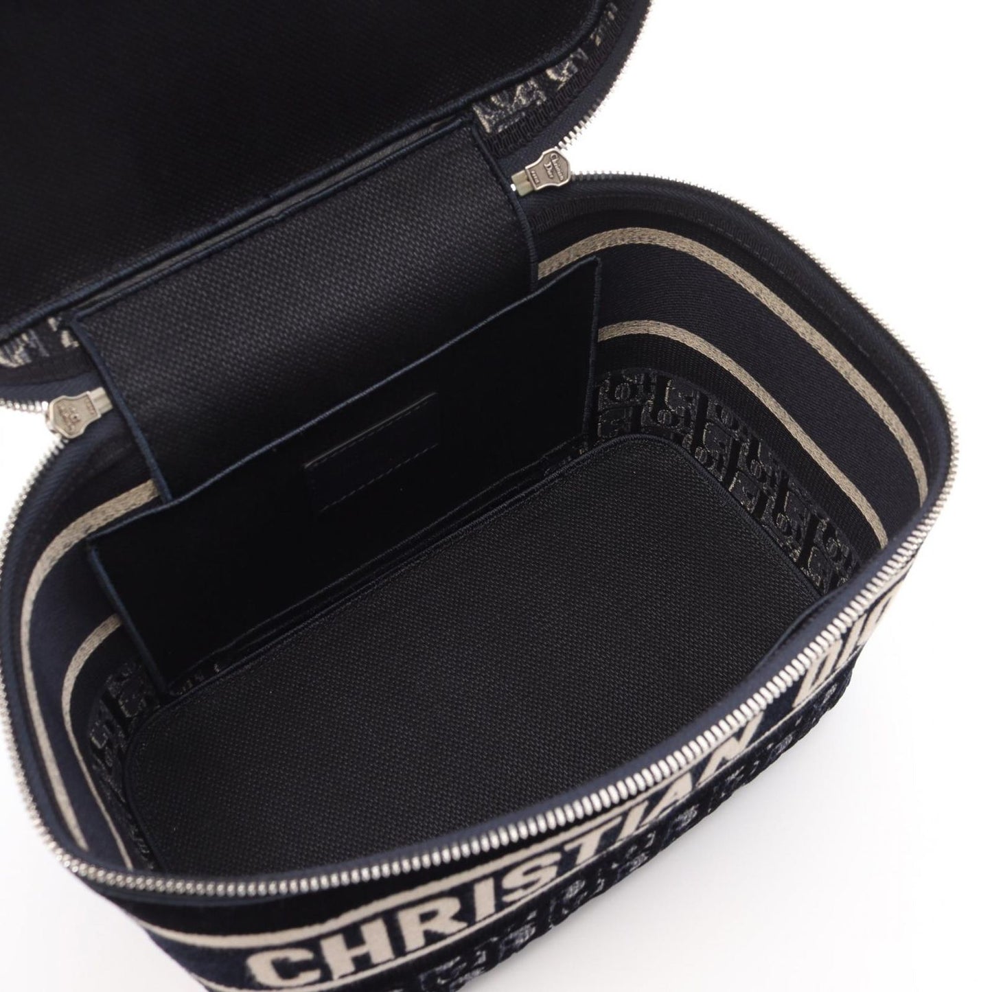 Dior DIORTRAVEL Vanity Bag in Navy Oblique Fabric - Exquisite Craftsmanship