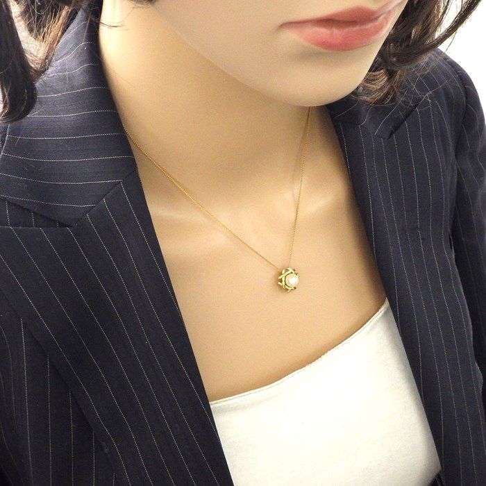 Tiffany & Co. Kiss Around Necklace with 6.5mm Pearl in K18YG