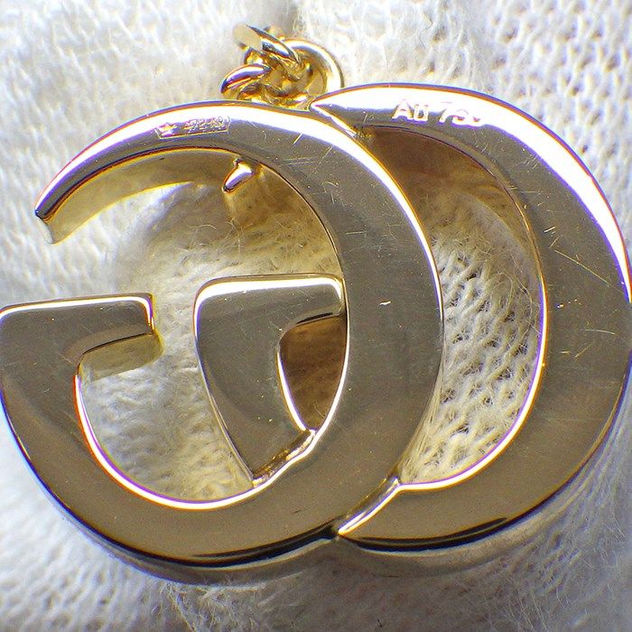 GUCCI GG Running Logo K18YG Bracelet - Exquisite Craftsmanship