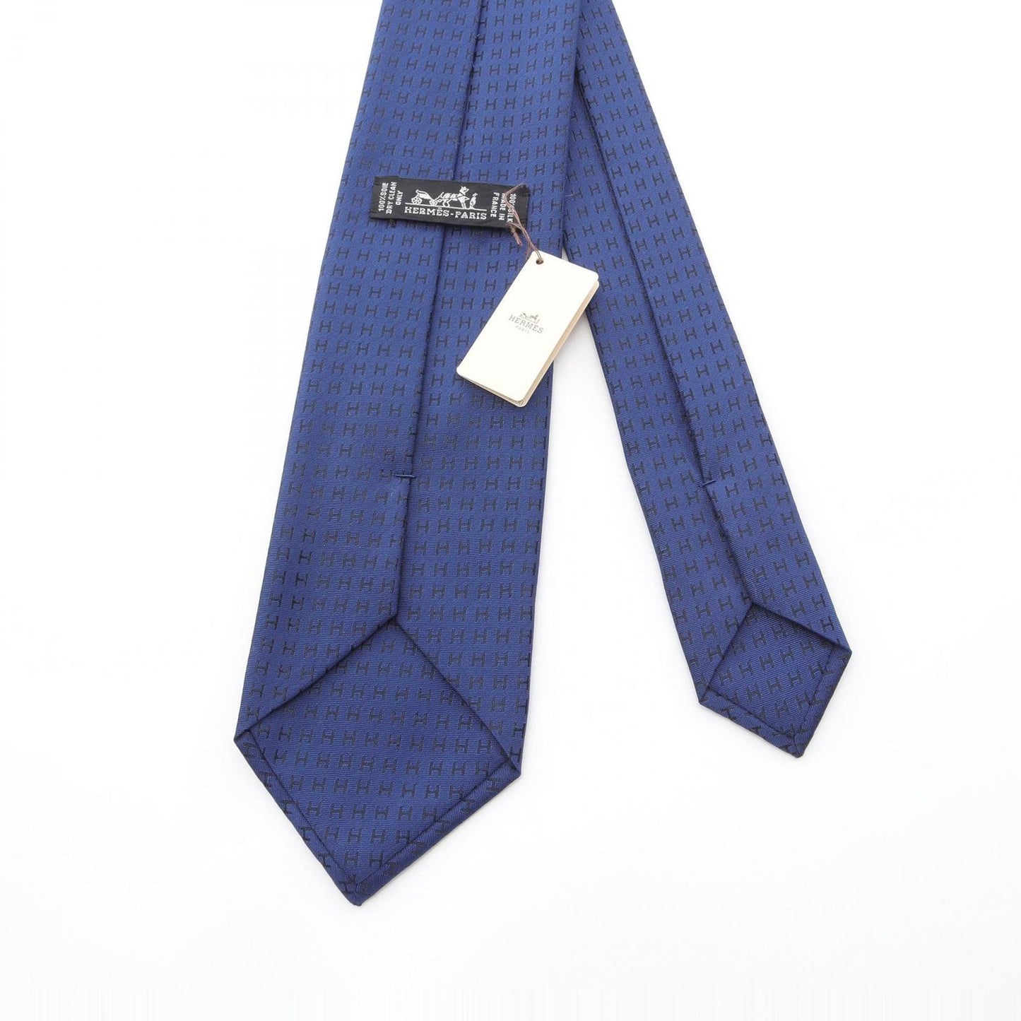 HERMES Silk Tie in H Pattern - Unused Luxury Accessory