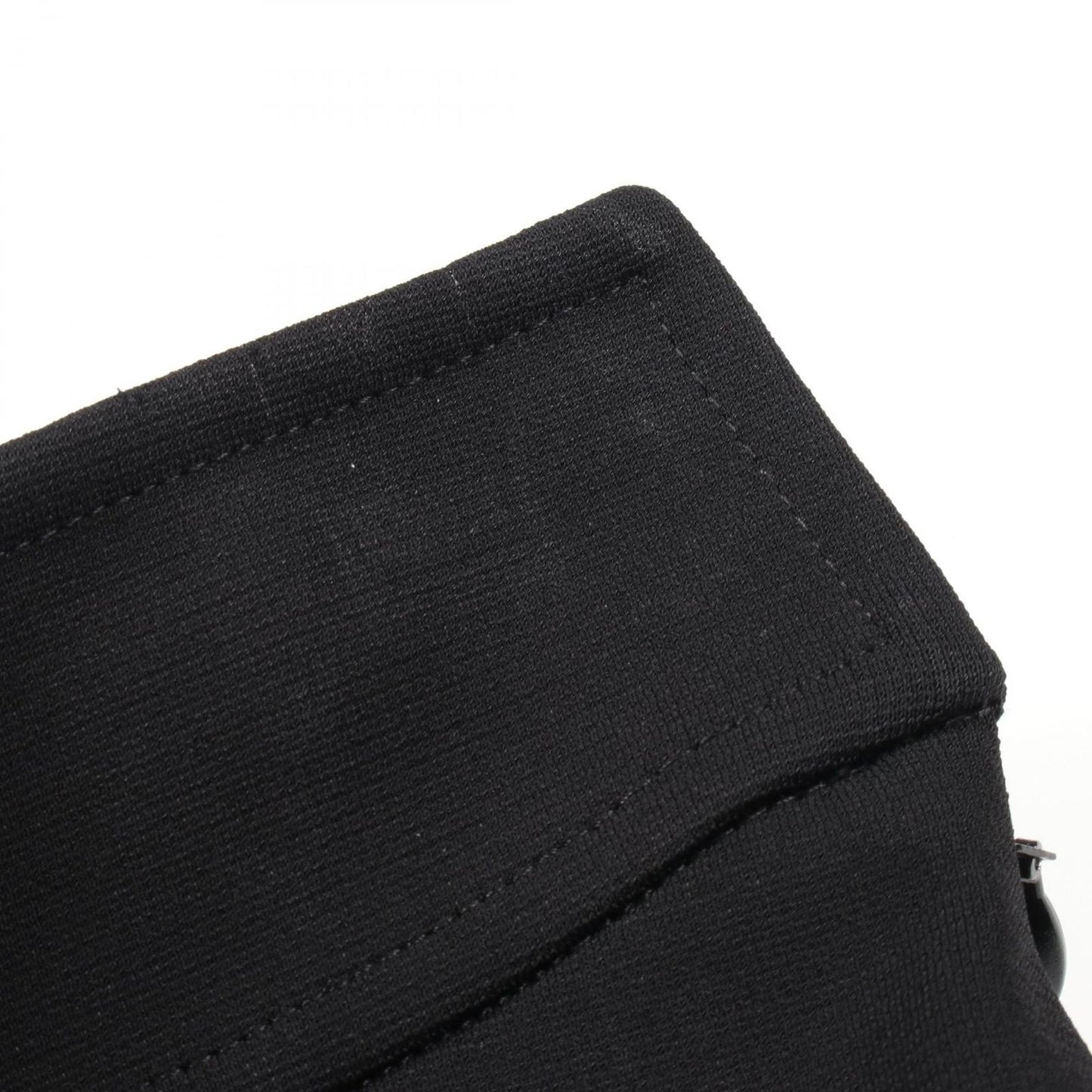 HERMES Black Rayon Skirt - Timeless Elegance in Size 40