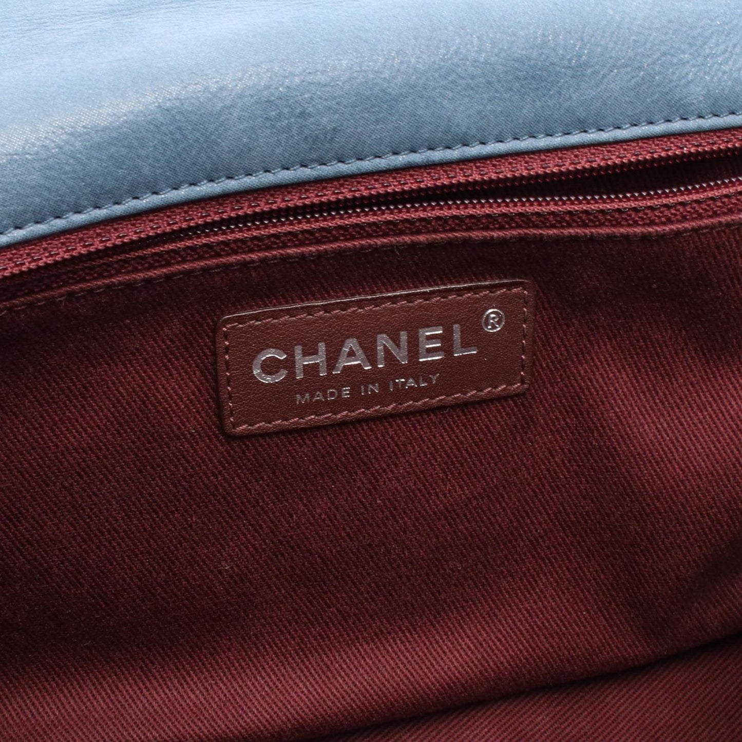 CHANEL Matelassé Shoulder Bag in Blue/Brown Leather