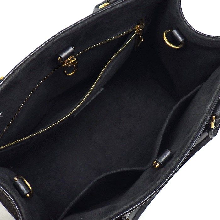 Louis Vuitton OnTheGo PM Handbag in Noir Monogram Empreinte