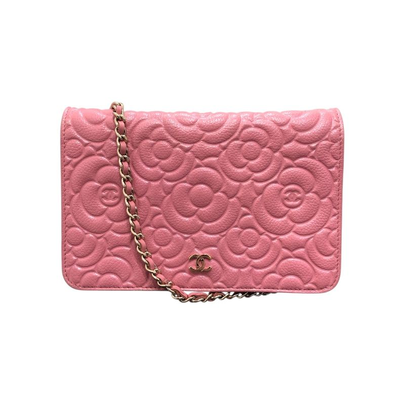 CHANEL Camellia Chain Wallet A82336 in Pink Caviar Skin
