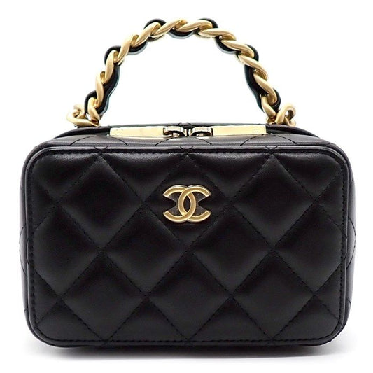Chanel Matelassé Vanity Shoulder Bag in Black Lambskin
