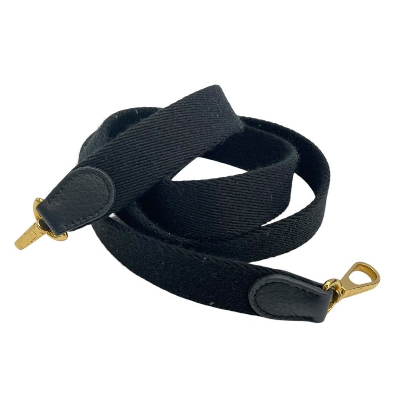 HERMES Evelyne TPM Black with Gold Hardware - Exquisite Luxury