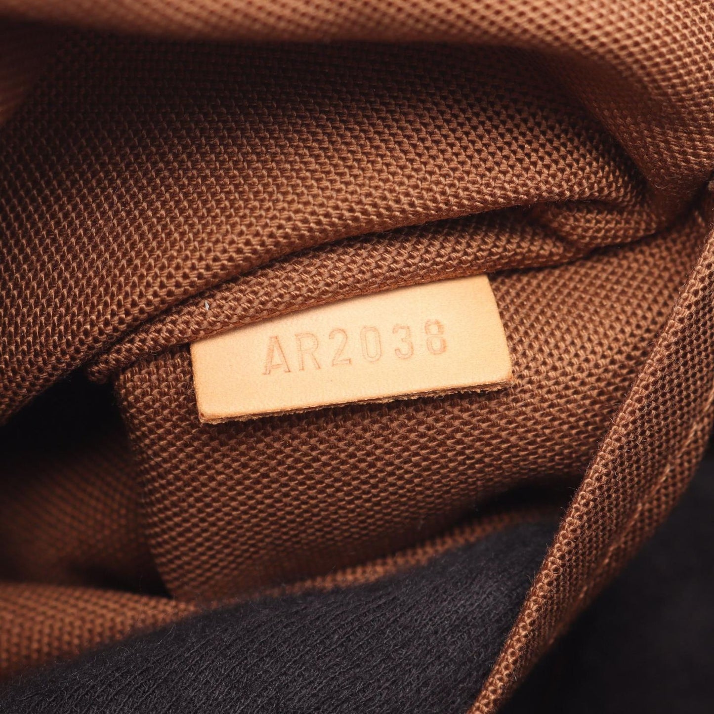 Louis Vuitton Tivoli PM Monogram Handbag - Timeless Elegance