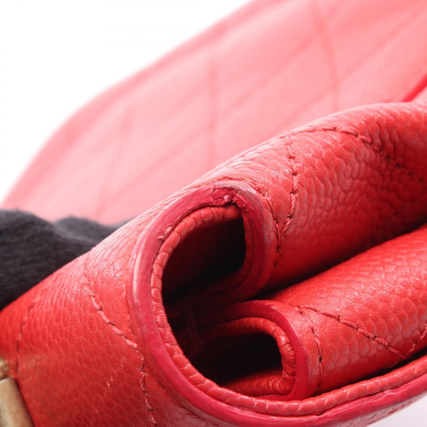 CHANEL Matelassé Top Handle Shoulder Bag in Red Caviar Leather