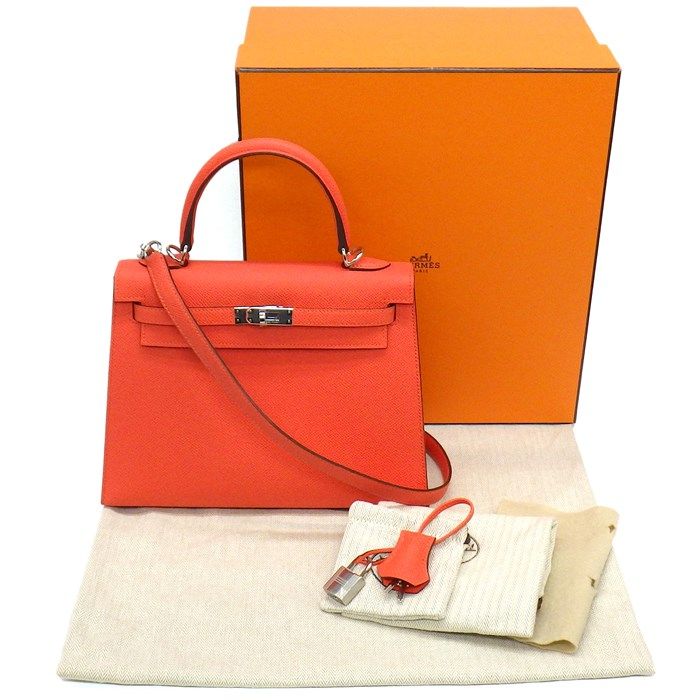HERMES Kelly 25 Handbag in Orange Field - 2024 Edition