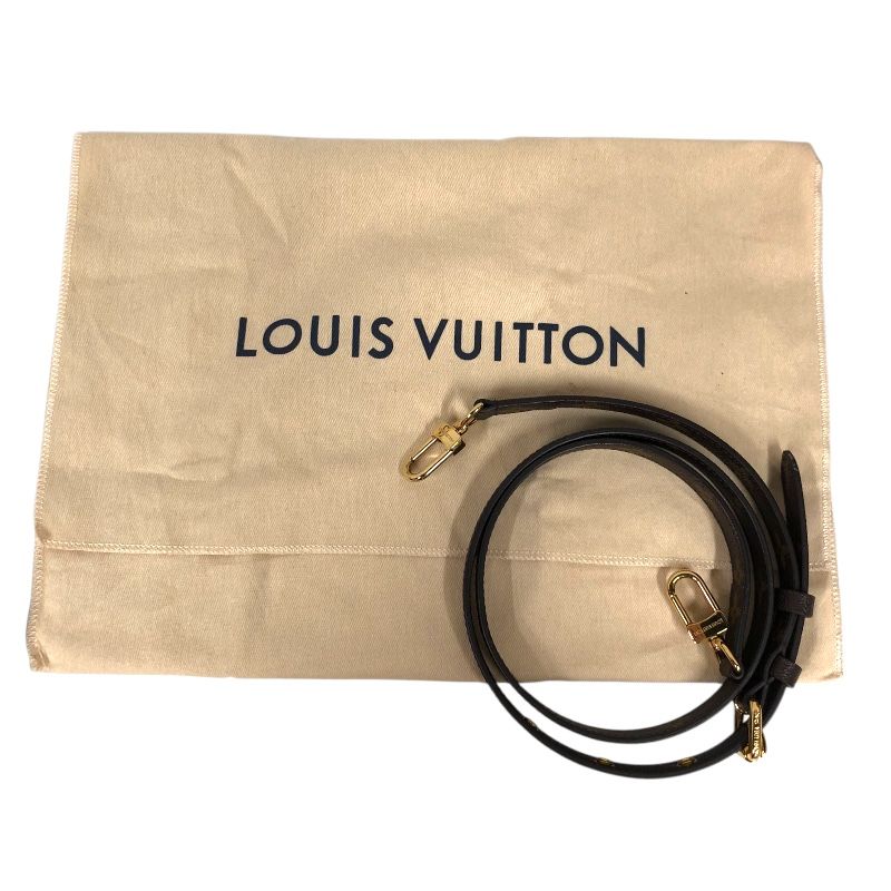 Louis Vuitton Pochette Métis MM Monogram Canvas Shoulder Bag