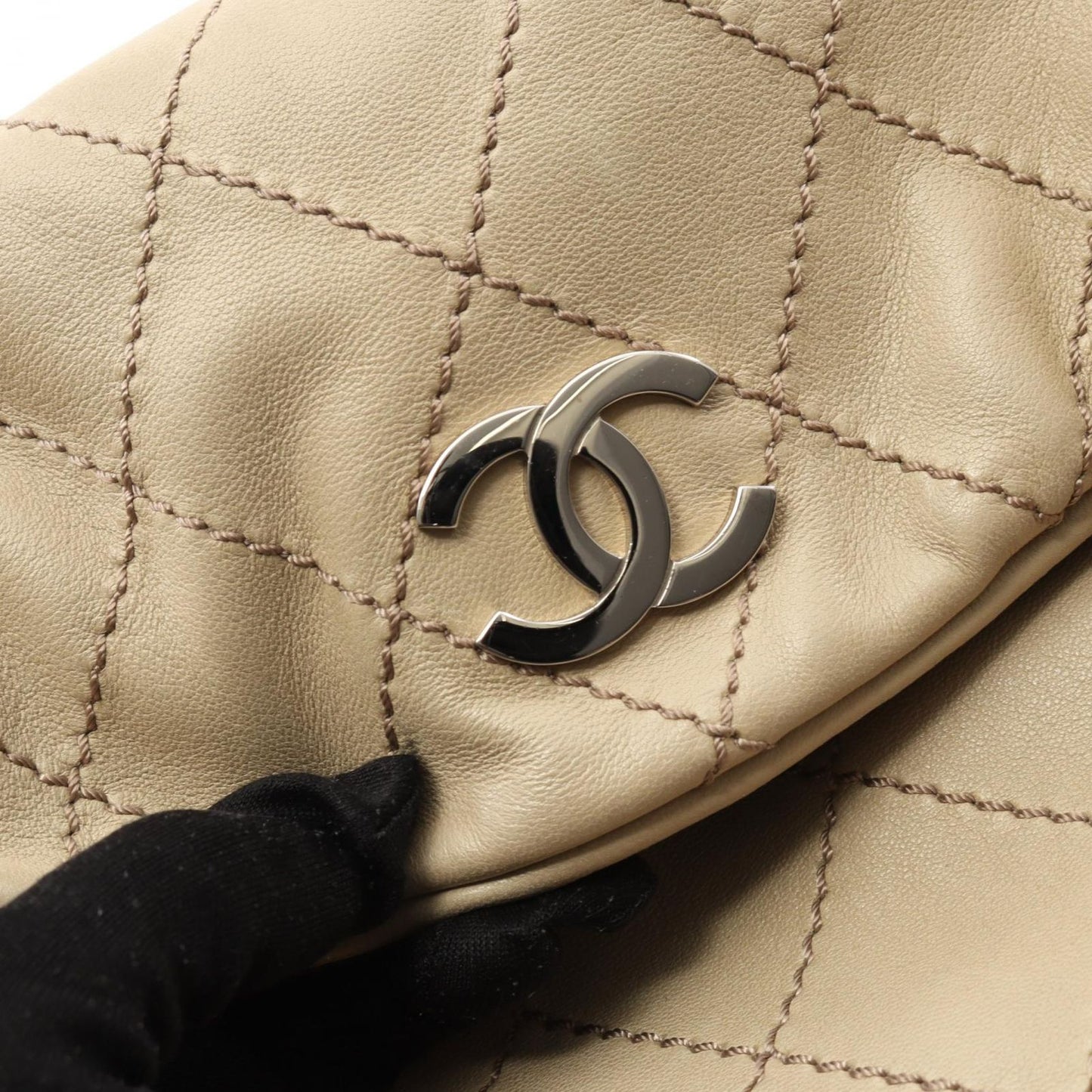 CHANEL Matelassé Beige Leather Shoulder Bag with Wild Stitch