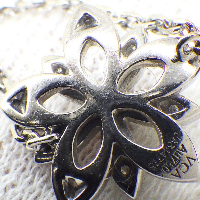 Van Cleef & Arpels Lotus Mini Bracelet in K18 White Gold with Diamonds