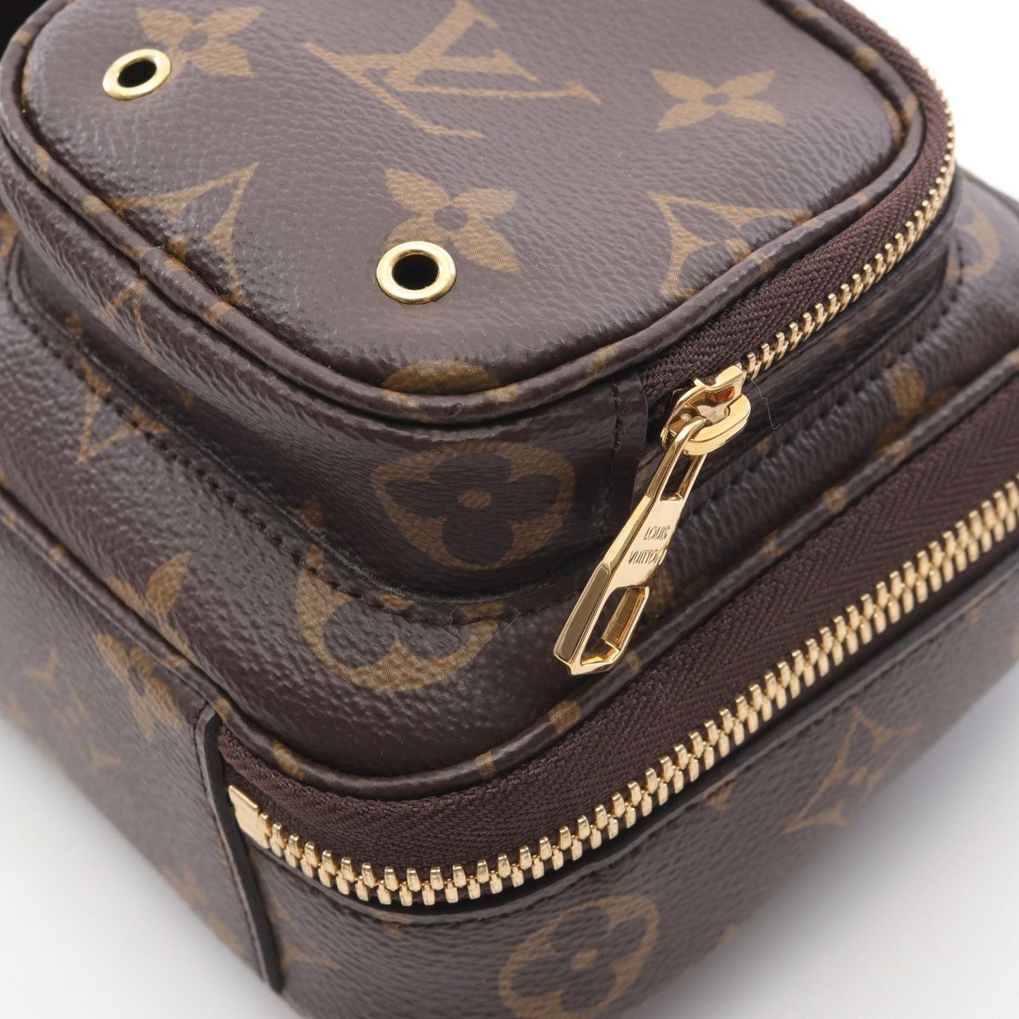 Louis Vuitton Utility Crossbody Monogram Handbag - Timeless Elegance