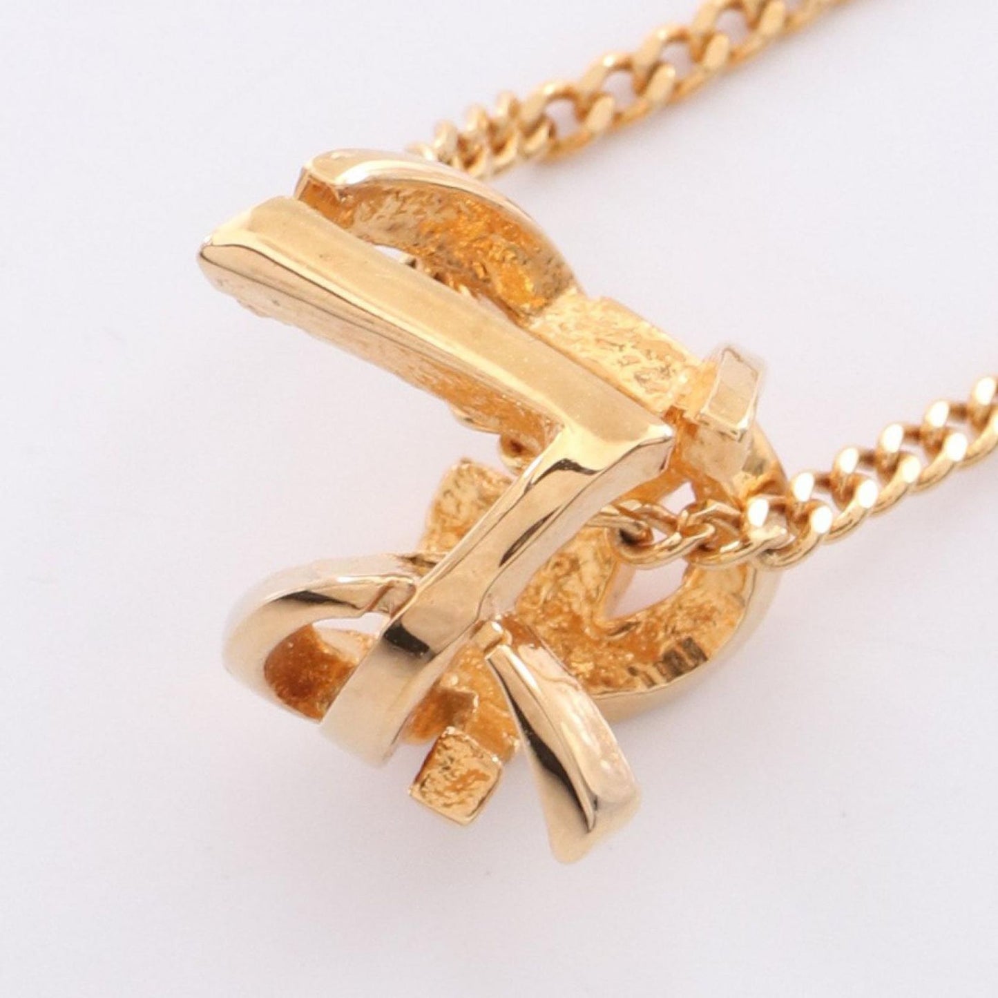 SAINT LAURENT PARIS Monogram Twist Necklace in Gold GP