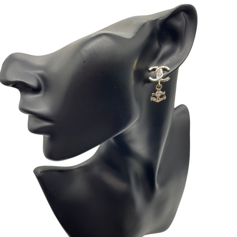 CHANEL Coco Mark Anchor Hoop Earrings in Gold Metal & Strass