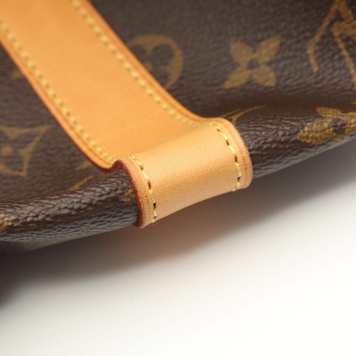Louis Vuitton Monogram Keepall 50 Boston Bag - Timeless Elegance