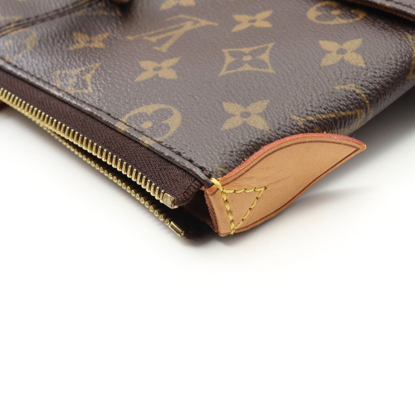 Louis Vuitton Totally MM Monogram Tote Bag - Timeless Elegance