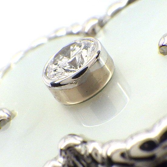 Van Cleef & Arpels Vintage Alhambra Ring with Diamond & White Shell