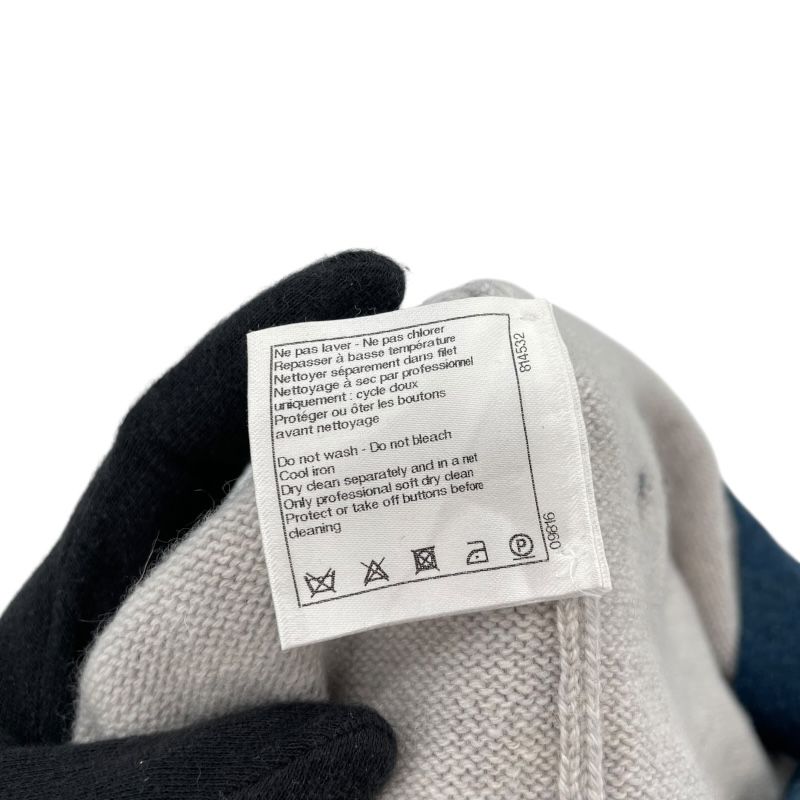 CHANEL Bi-Color Cashmere Knit Cardigan in Gray - Size 38