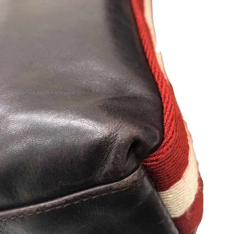 BALLY Brown Leather Shoulder Bag for Men - Timeless Elegance