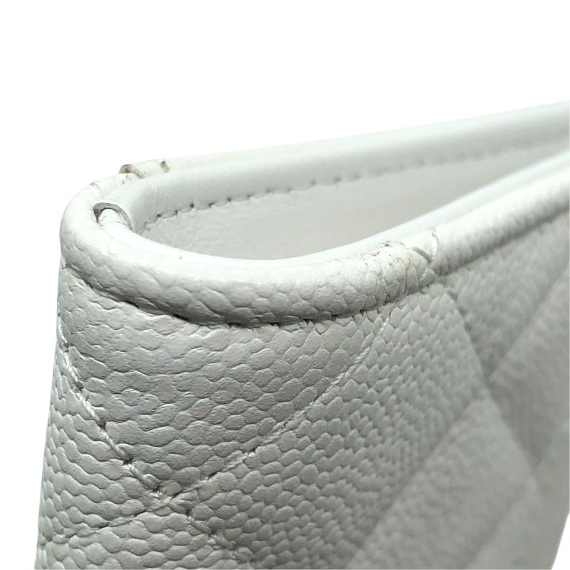 CHANEL Zippy Coin Purse AP3179 in White Caviar with Gold Hardware