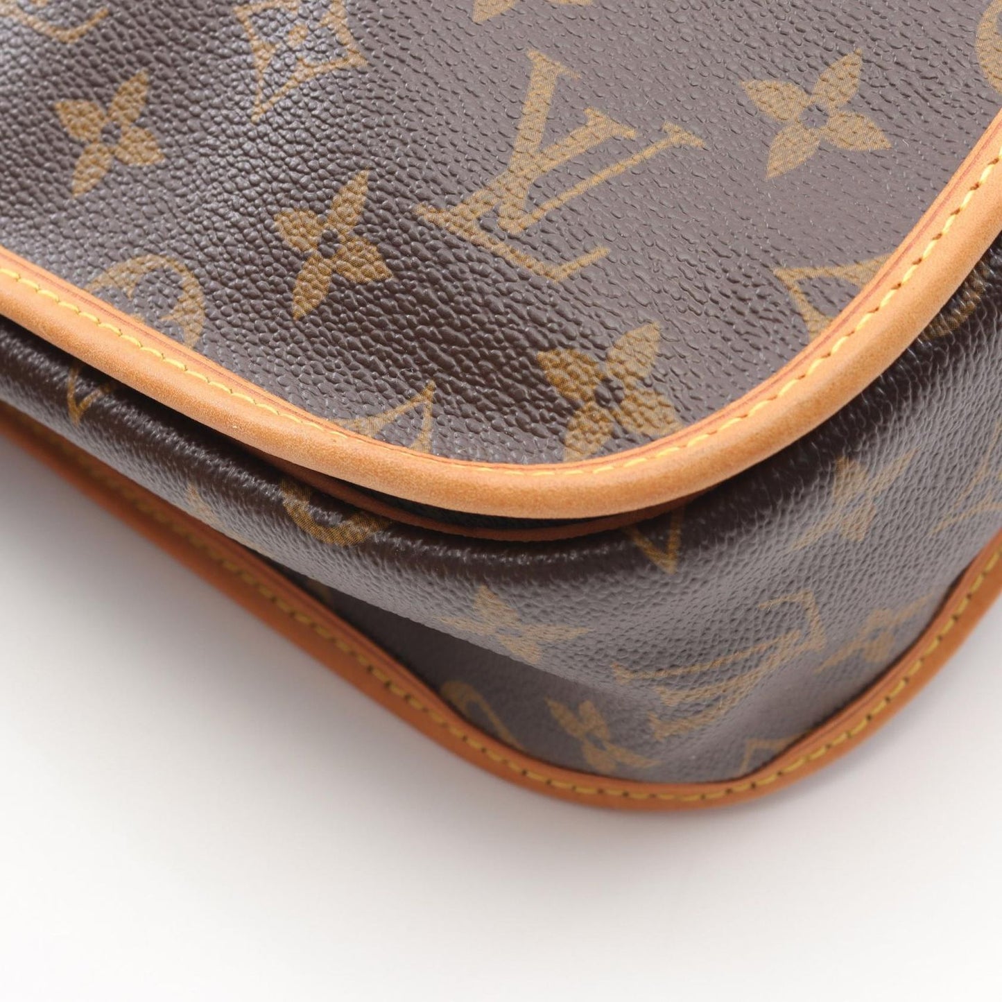 Louis Vuitton Monogram Bosphore PM Messenger Bag - Timeless Elegance