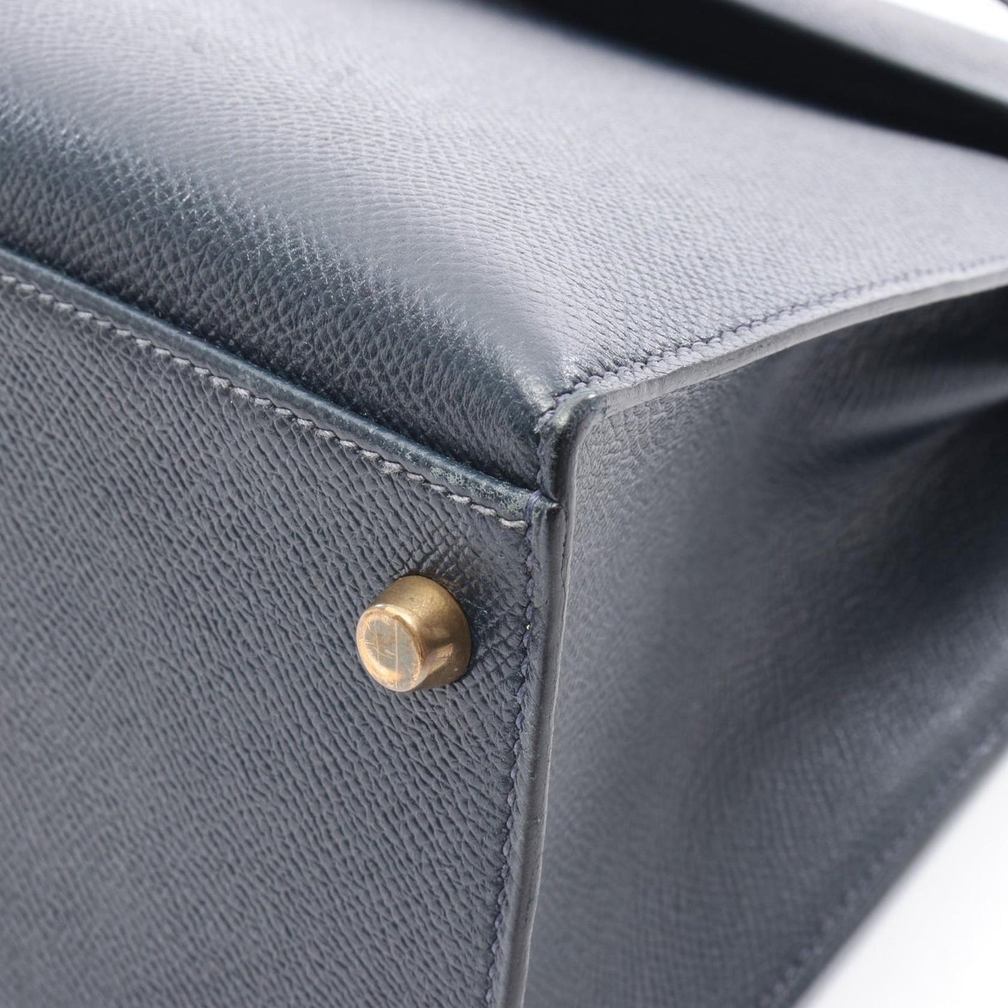 HERMES Kelly 32 Handbag in Blue Marine - Timeless Elegance