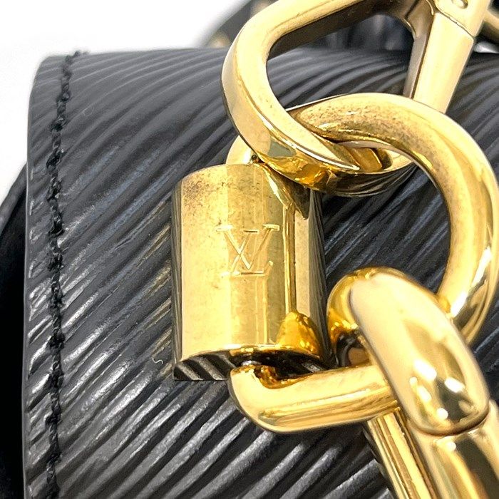 Louis Vuitton Twist MM Handbag in Black Epi Leather with Gold Hardware