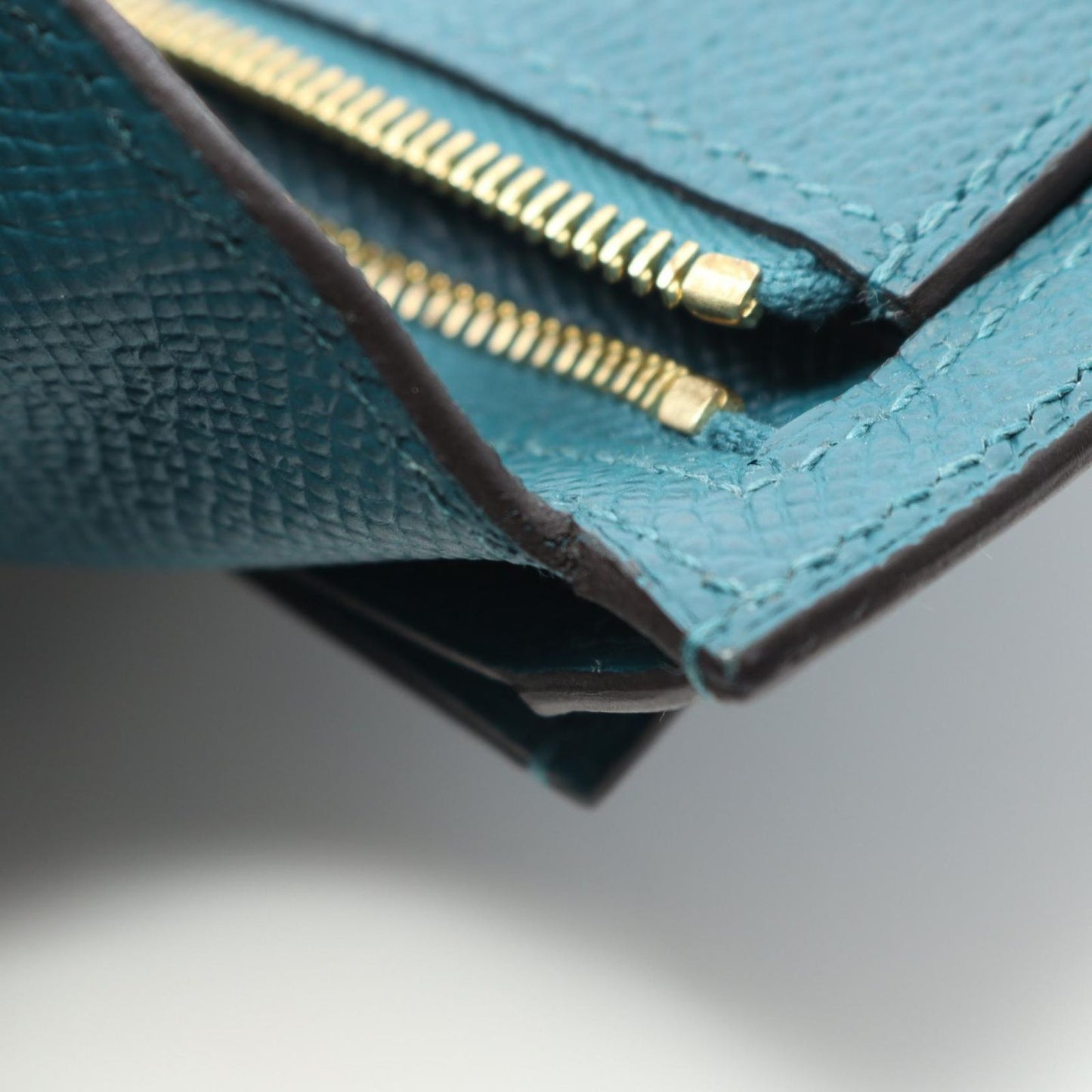 HERMES Kelly Pocket Compact Coin Case in Vert Vertigo