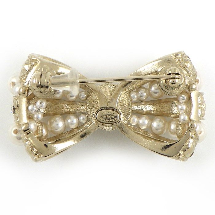 CHANEL Coco Mark Bow Brooch with Rhinestones & Imitation Pearls