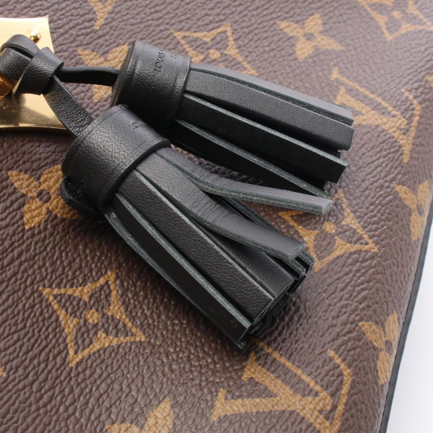 Louis Vuitton Santonge Monogram Noir Shoulder Bag - Timeless Elegance