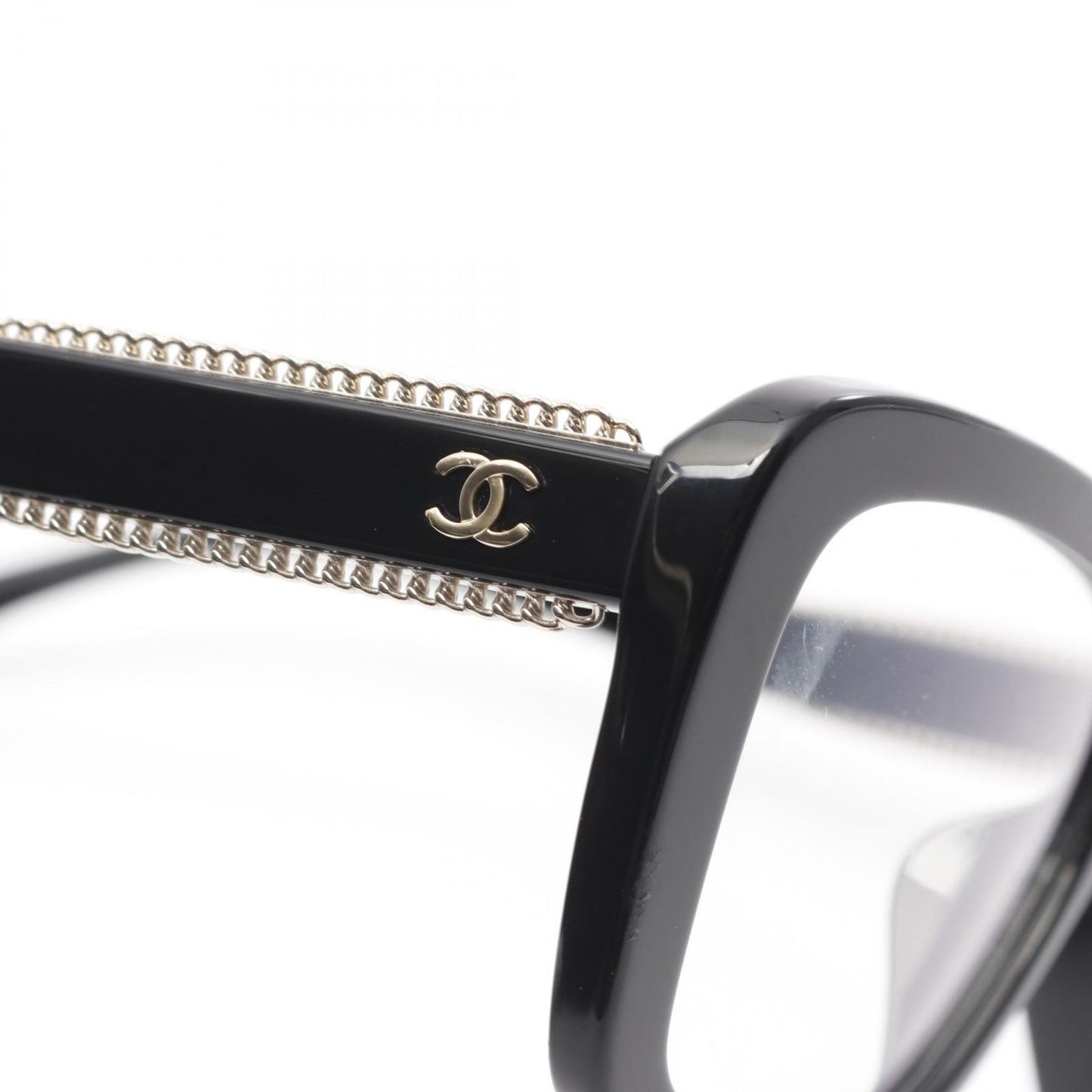 CHANEL Coco Mark Sunglasses - Timeless Elegance in Black
