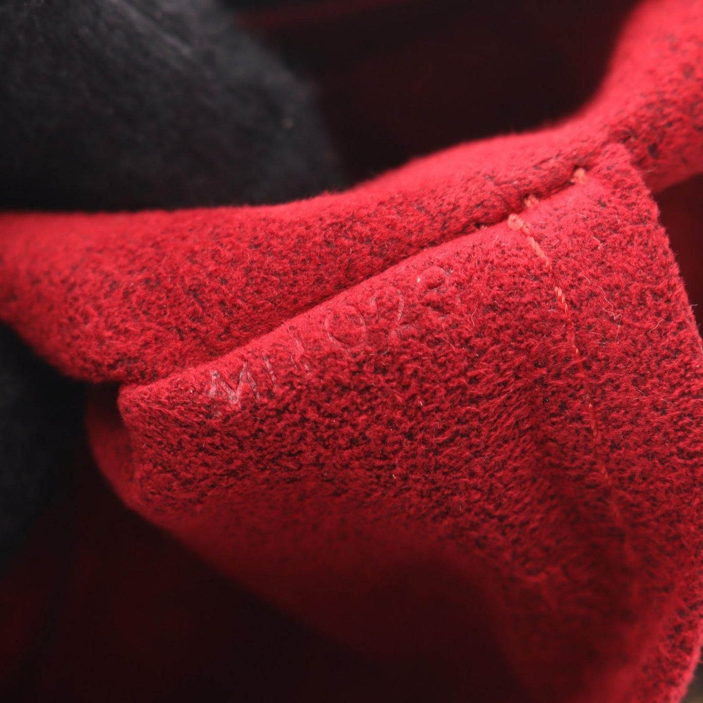 Louis Vuitton Monogram Croissant Shoulder Bag - Timeless Elegance