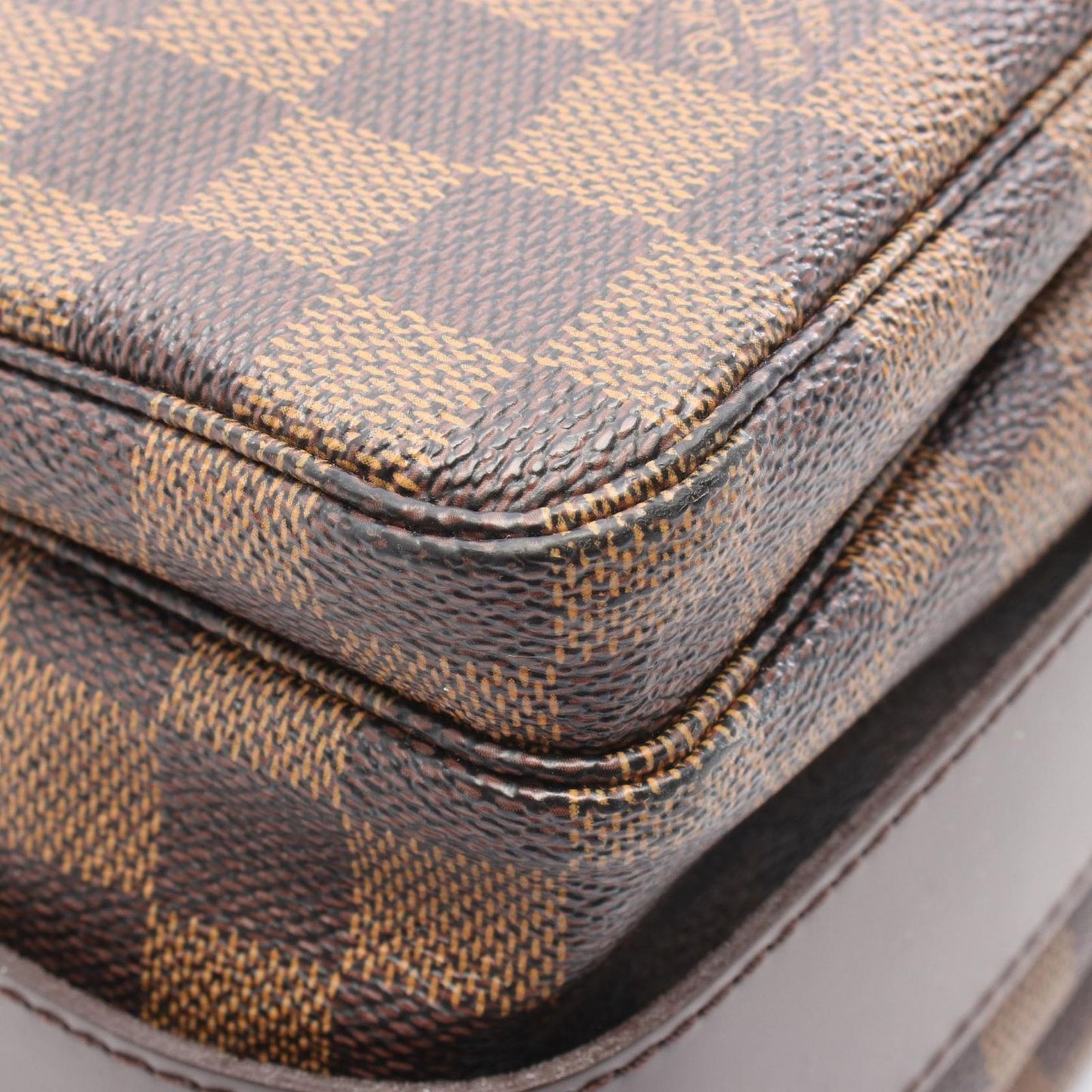 Louis Vuitton Naviglio Shoulder Bag - Timeless Elegance in Brown