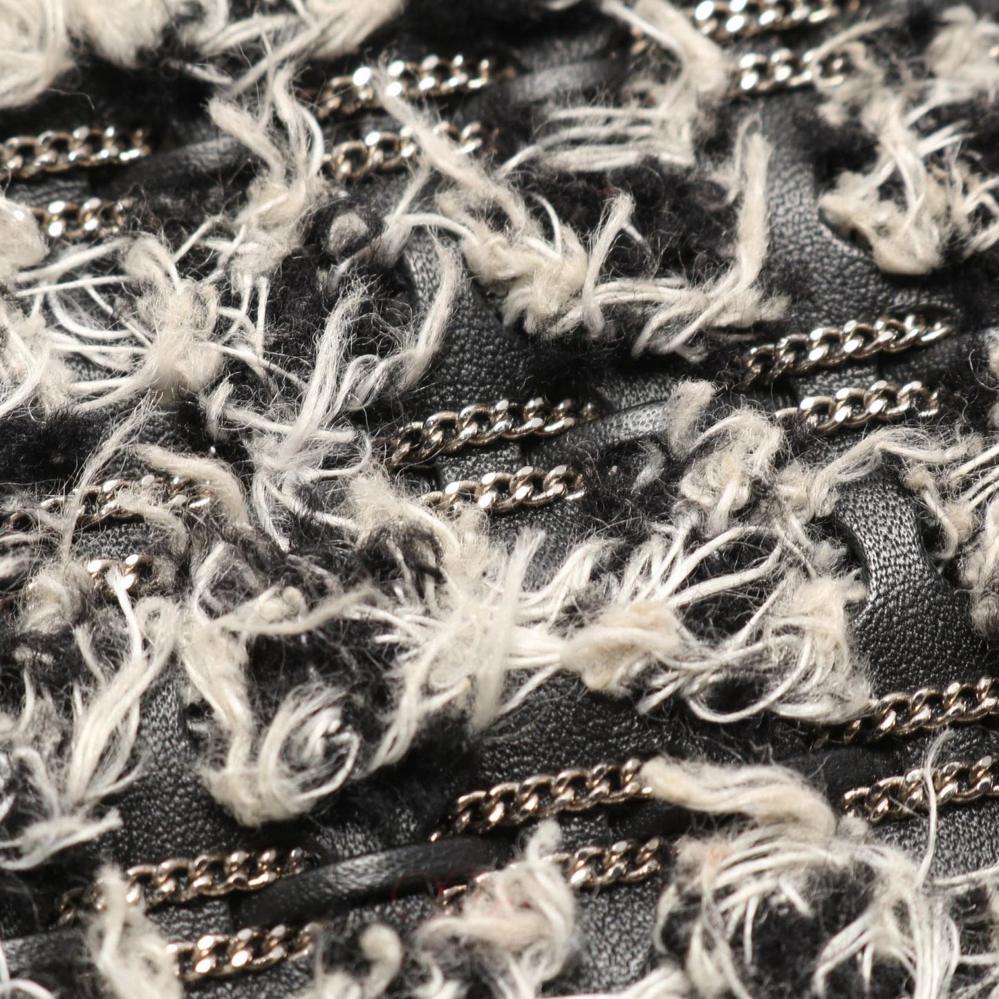 CHANEL Boy Chanel Shoulder Bag A67086 - Timeless Elegance