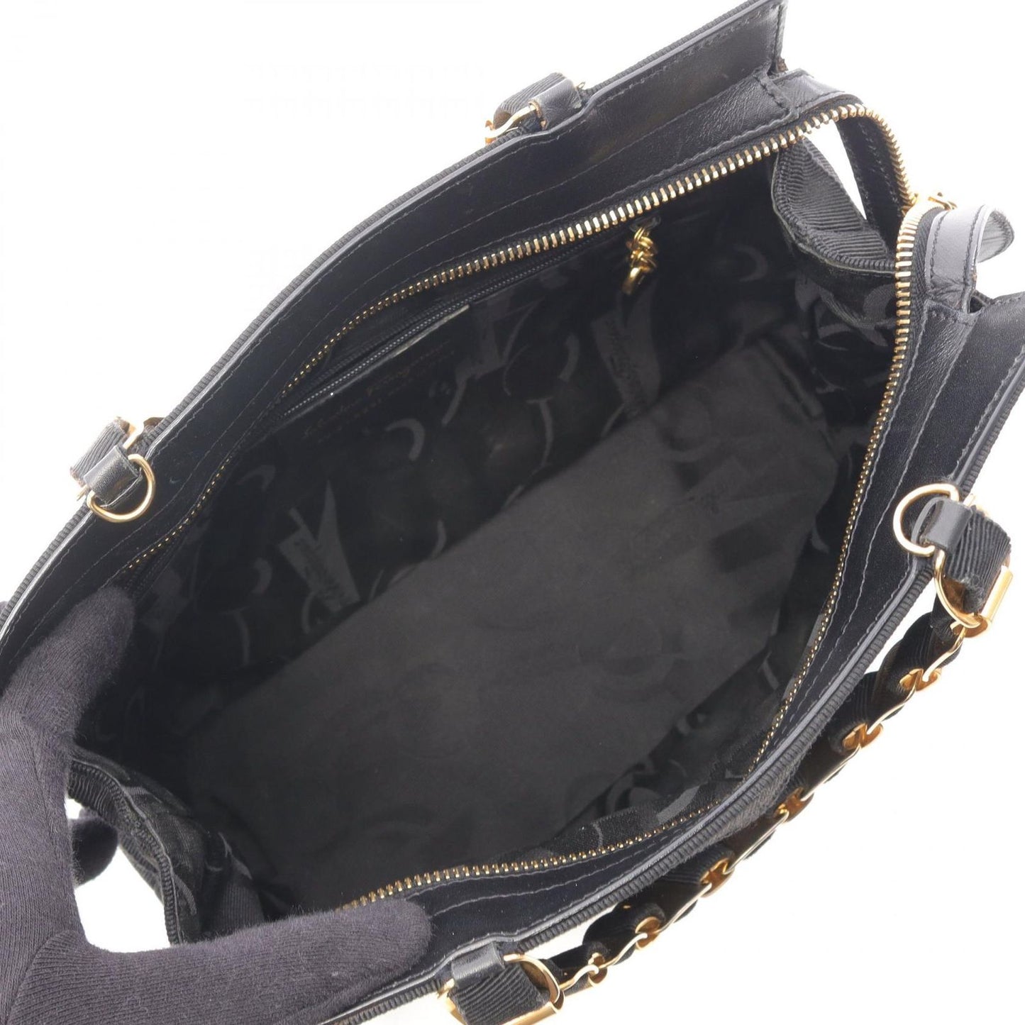 Salvatore Ferragamo Vara Handbag in Black Nylon & Leather