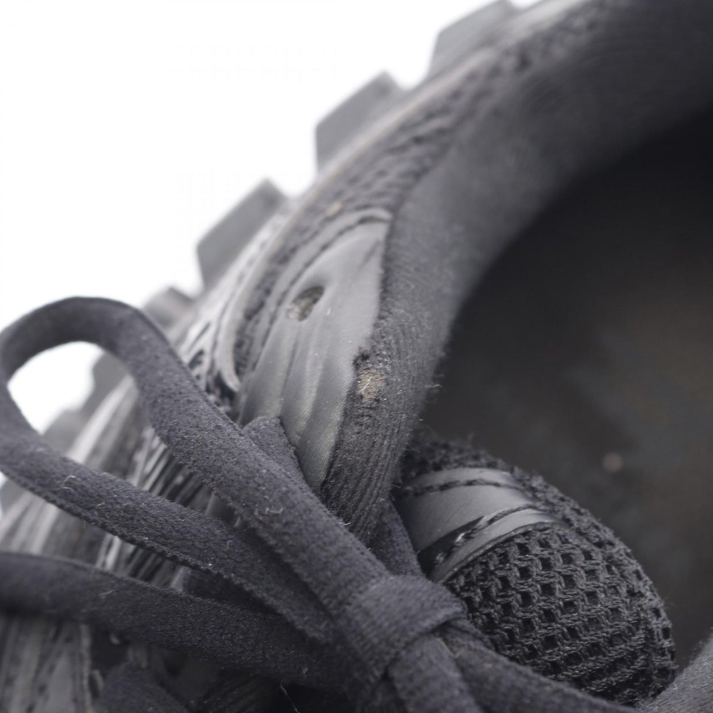 BALENCIAGA Bouncer Sneakers - Timeless Black Elegance