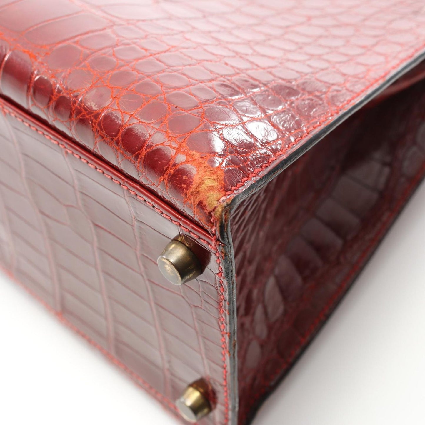 HERMES Kelly 32 Handbag in Blaze - Timeless Elegance