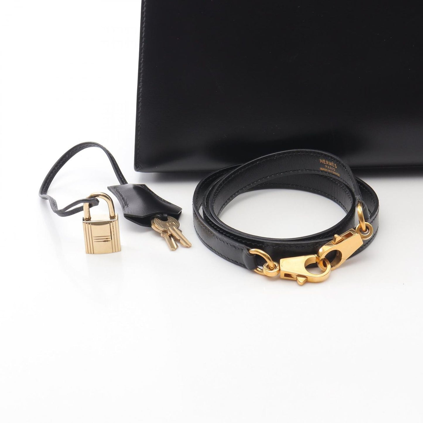 HERMES Kelly 28 Handbag in Black Box Calf Leather