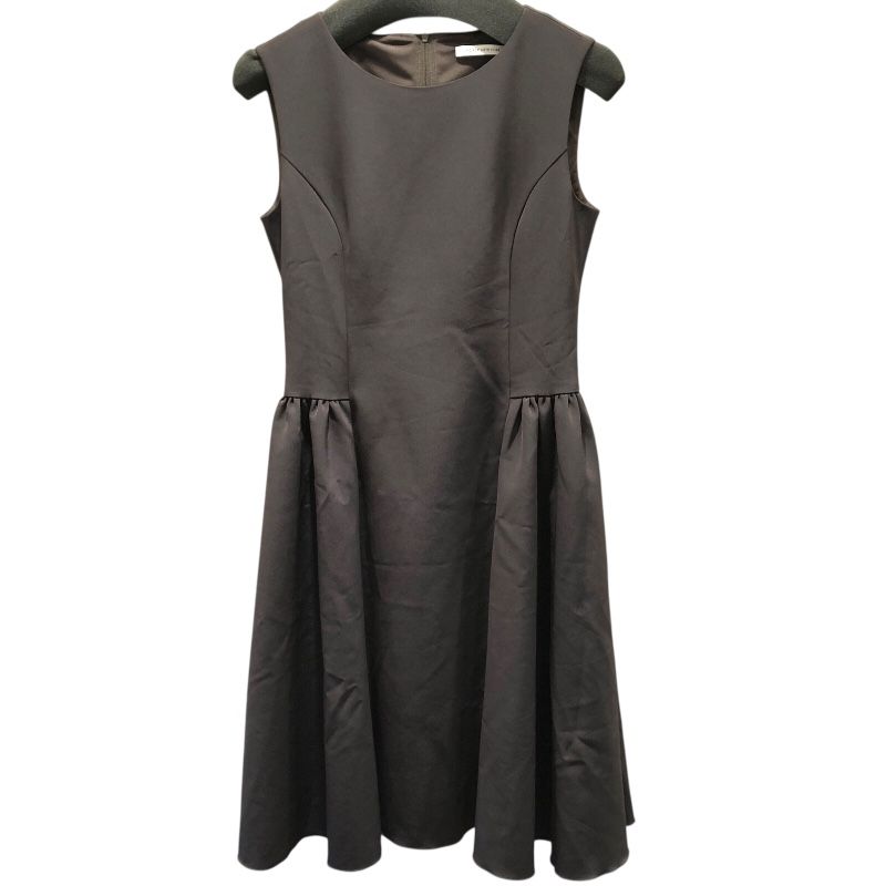 FOXEY NEW YORK Classic Sleeveless Dress in Brown - Timeless Elegance